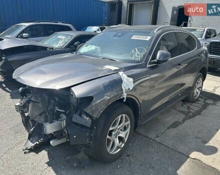 Серый Альфа Ромео Стелвио, объемом двигателя 2 л и пробегом 70 тыс. км за 11000 $, фото 15 на Automoto.ua