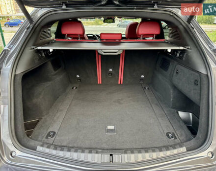 Серый Альфа Ромео Стелвио, объемом двигателя 2 л и пробегом 70 тыс. км за 27500 $, фото 72 на Automoto.ua