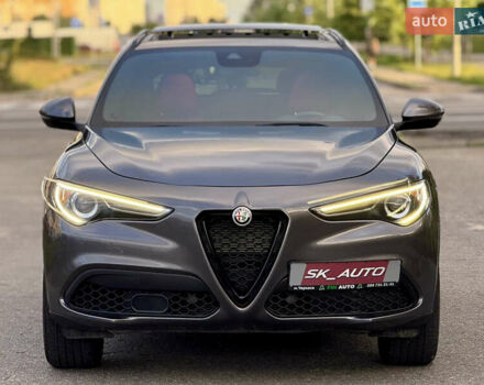Серый Альфа Ромео Стелвио, объемом двигателя 2 л и пробегом 70 тыс. км за 27500 $, фото 80 на Automoto.ua