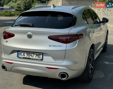 Сірий Альфа Ромео Стелвіо, об'ємом двигуна 2 л та пробігом 36 тис. км за 32900 $, фото 22 на Automoto.ua