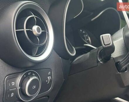 Альфа Ромео Стелвио 2021 в Черновцах на Automoto.ua Серый Альфа Ромео Стелвио, объемом двигателя 2 л и пробегом 101 тыс. км за 28000 $, фото 11 на Automoto.ua