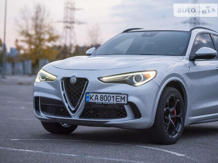 Альфа Ромео Стелвіо 2018 у Києві на Automoto.ua Сірий Альфа Ромео Стелвіо, об'ємом двигуна 0 л та пробігом 37 тис. км за 57500 $, фото 1 на Automoto.ua