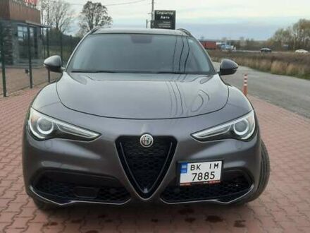 Серый Альфа Ромео Стелвио, объемом двигателя 2 л и пробегом 84 тыс. км за 17500 $, фото 1 на Automoto.ua