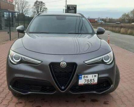 Серый Альфа Ромео Стелвио, объемом двигателя 2 л и пробегом 84 тыс. км за 17500 $, фото 1 на Automoto.ua