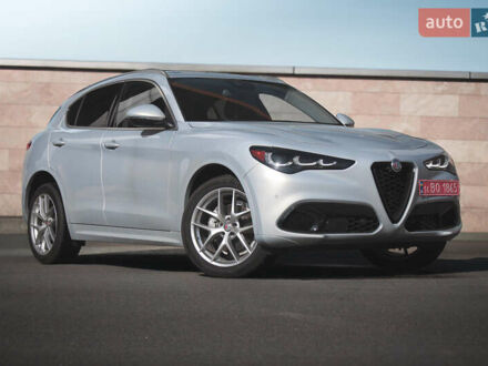 Сірий Альфа Ромео Стелвіо, об'ємом двигуна 2 л та пробігом 72 тис. км за 24300 $, фото 1 на Automoto.ua