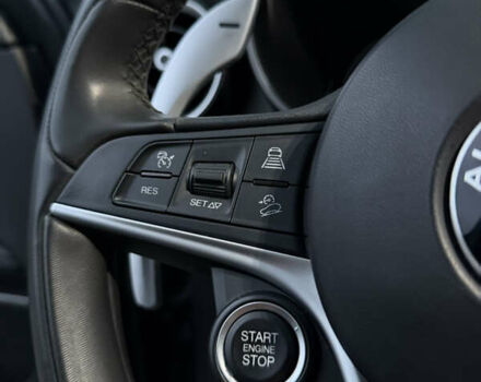 Синий Альфа Ромео Стелвио, объемом двигателя 2 л и пробегом 130 тыс. км за 16300 $, фото 9 на Automoto.ua