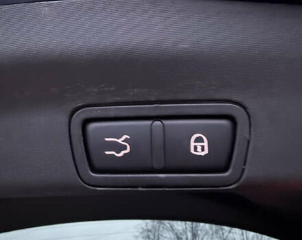 Синий Альфа Ромео Стелвио, объемом двигателя 2 л и пробегом 130 тыс. км за 16300 $, фото 21 на Automoto.ua