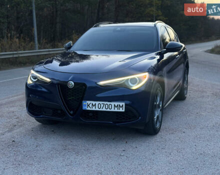 Синий Альфа Ромео Стелвио, объемом двигателя 2 л и пробегом 225 тыс. км за 16450 $, фото 4 на Automoto.ua