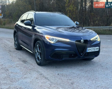 Синий Альфа Ромео Стелвио, объемом двигателя 2 л и пробегом 225 тыс. км за 16450 $, фото 5 на Automoto.ua