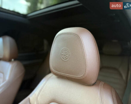 Синій Альфа Ромео Стелвіо, об'ємом двигуна 2 л та пробігом 145 тис. км за 18900 $, фото 33 на Automoto.ua