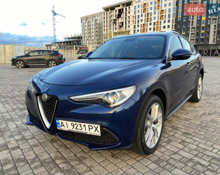 Синій Альфа Ромео Стелвіо, об'ємом двигуна 2 л та пробігом 135 тис. км за 22700 $, фото 2 на Automoto.ua
