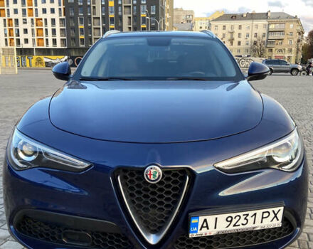 Синій Альфа Ромео Стелвіо, об'ємом двигуна 2 л та пробігом 135 тис. км за 22700 $, фото 1 на Automoto.ua