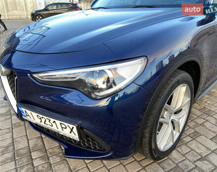 Синій Альфа Ромео Стелвіо, об'ємом двигуна 2 л та пробігом 135 тис. км за 22700 $, фото 12 на Automoto.ua