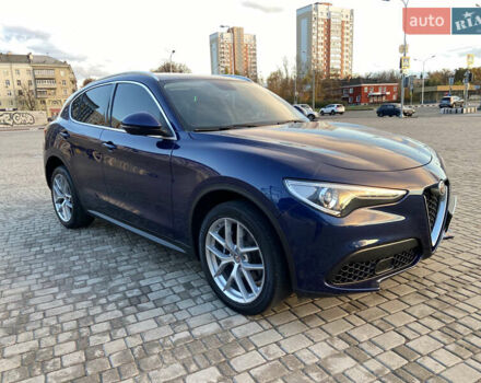 Синій Альфа Ромео Стелвіо, об'ємом двигуна 2 л та пробігом 135 тис. км за 22700 $, фото 10 на Automoto.ua