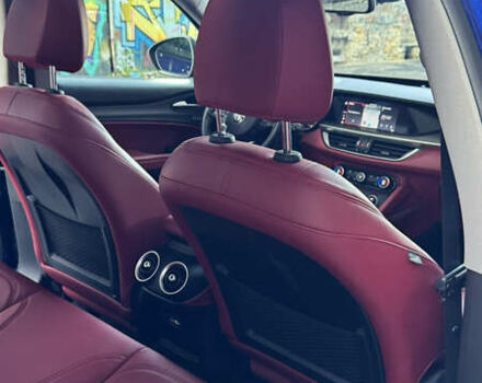 Синий Альфа Ромео Стелвио, объемом двигателя 2 л и пробегом 110 тыс. км за 27000 $, фото 8 на Automoto.ua