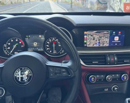 Синий Альфа Ромео Стелвио, объемом двигателя 2 л и пробегом 110 тыс. км за 27000 $, фото 7 на Automoto.ua