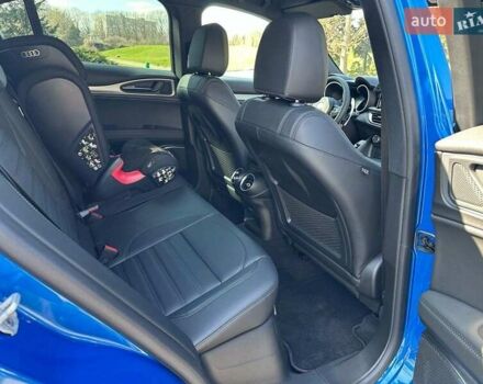 Синій Альфа Ромео Стелвіо, об'ємом двигуна 2 л та пробігом 20 тис. км за 49000 $, фото 16 на Automoto.ua