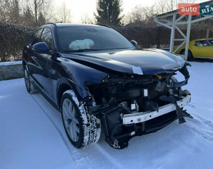 Синий Альфа Ромео Стелвио, объемом двигателя 2 л и пробегом 120 тыс. км за 9500 $, фото 1 на Automoto.ua