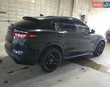 Зелений Альфа Ромео Стелвіо, об'ємом двигуна 2 л та пробігом 78 тис. км за 4700 $, фото 2 на Automoto.ua