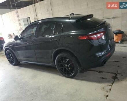 Зелений Альфа Ромео Стелвіо, об'ємом двигуна 2 л та пробігом 78 тис. км за 4700 $, фото 1 на Automoto.ua