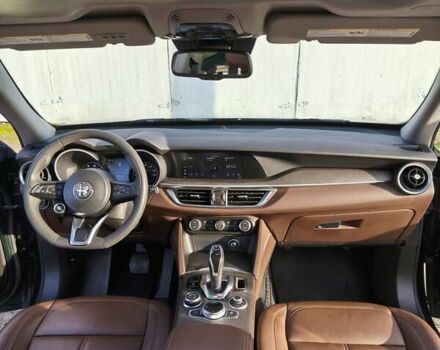 Зелений Альфа Ромео Стелвіо, об'ємом двигуна 2 л та пробігом 132 тис. км за 25500 $, фото 15 на Automoto.ua