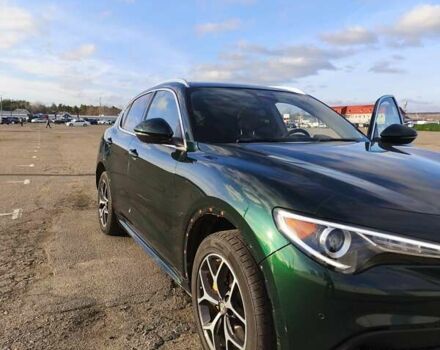 Зелений Альфа Ромео Стелвіо, об'ємом двигуна 2 л та пробігом 132 тис. км за 25500 $, фото 2 на Automoto.ua