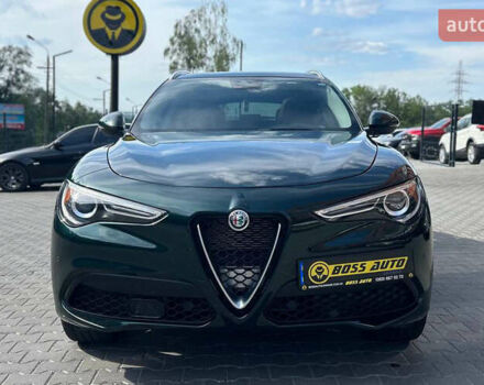 Альфа Ромео Стелвио 2021 в Черновцах на Automoto.ua Зеленый Альфа Ромео Стелвио, объемом двигателя 2 л и пробегом 12 тыс. км за 35500 $, фото 1 на Automoto.ua