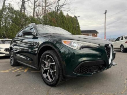 Зелений Альфа Ромео Стелвіо, об'ємом двигуна 2 л та пробігом 32 тис. км за 6500 $, фото 1 на Automoto.ua