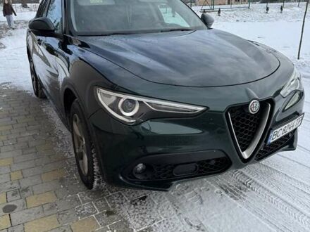 Зелений Альфа Ромео Стелвіо, об'ємом двигуна 2.14 л та пробігом 172 тис. км за 28000 $, фото 1 на Automoto.ua