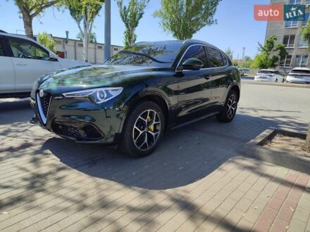 Альфа Ромео Стелвіо 2020 у Дніпро (Дніпропетровську) на Automoto.ua Зелений Альфа Ромео Стелвіо, об'ємом двигуна 2 л та пробігом 45 тис. км за 28500 $, фото 1 на Automoto.ua