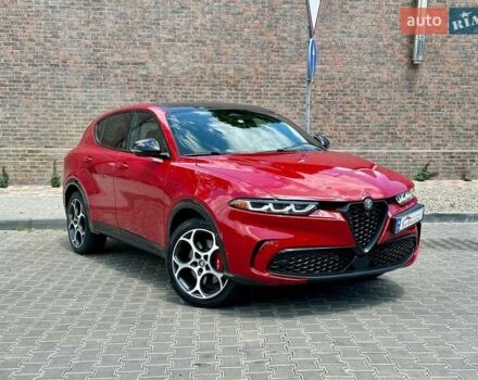 Красный Альфа Ромео Tonale, объемом двигателя 1.3 л и пробегом 14 тыс. км за 31999 $, фото 5 на Automoto.ua