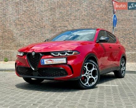 Красный Альфа Ромео Tonale, объемом двигателя 1.3 л и пробегом 14 тыс. км за 31999 $, фото 1 на Automoto.ua