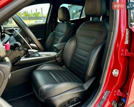 Красный Альфа Ромео Tonale, объемом двигателя 1.3 л и пробегом 14 тыс. км за 31999 $, фото 32 на Automoto.ua