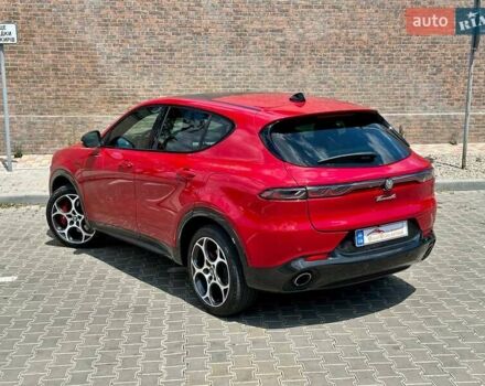 Красный Альфа Ромео Tonale, объемом двигателя 1.3 л и пробегом 14 тыс. км за 31999 $, фото 20 на Automoto.ua