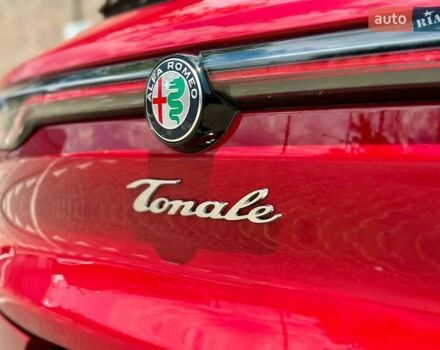 Красный Альфа Ромео Tonale, объемом двигателя 1.3 л и пробегом 14 тыс. км за 31999 $, фото 19 на Automoto.ua