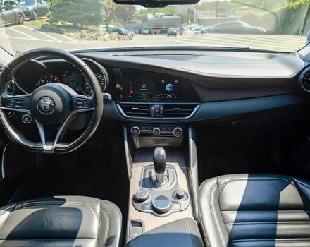 Білий Альфа Giulia, об'ємом двигуна 2 л та пробігом 69 тис. км за 5300 $, фото 10 на Automoto.ua