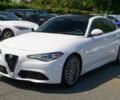 Белый Альфа Giulia, объемом двигателя 2 л и пробегом 63 тыс. км за 3900 $, фото 2 на Automoto.ua