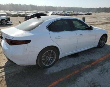 Білий Альфа Giulia, об'ємом двигуна 2 л та пробігом 56 тис. км за 4800 $, фото 3 на Automoto.ua