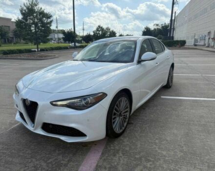 Білий Альфа Giulia, об'ємом двигуна 2 л та пробігом 40 тис. км за 5100 $, фото 2 на Automoto.ua