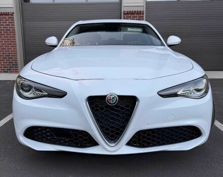 Белый Альфа Giulia, объемом двигателя 2 л и пробегом 34 тыс. км за 13000 $, фото 1 на Automoto.ua