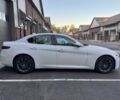 Белый Альфа Giulia, объемом двигателя 2 л и пробегом 34 тыс. км за 13000 $, фото 7 на Automoto.ua