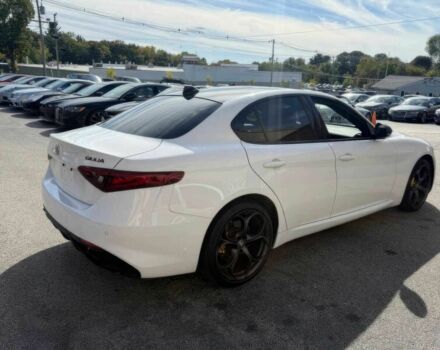 Белый Альфа Giulia, объемом двигателя 2 л и пробегом 29 тыс. км за 12300 $, фото 4 на Automoto.ua