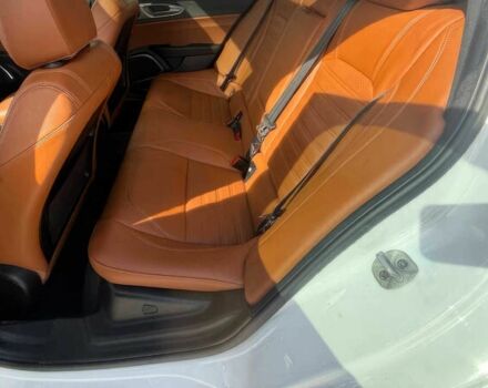 Белый Альфа Giulia, объемом двигателя 2 л и пробегом 29 тыс. км за 12300 $, фото 11 на Automoto.ua