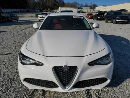 Альфа Giulia 2018 в Харькове на Automoto.ua Белый Альфа Giulia, объемом двигателя 2 л и пробегом 146 тыс. км за 4850 $, фото 1 на Automoto.ua