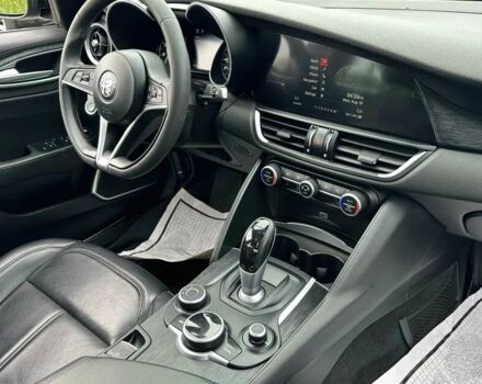Чорний Альфа Giulia, об'ємом двигуна 2 л та пробігом 73 тис. км за 9600 $, фото 12 на Automoto.ua