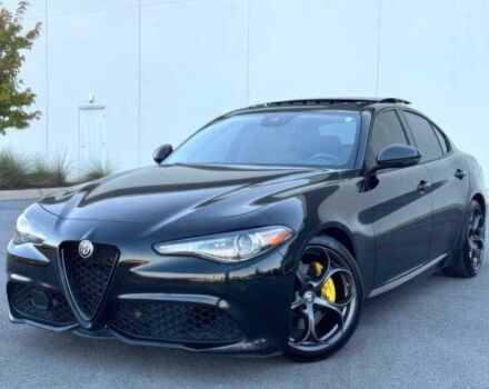 Черный Альфа Giulia, объемом двигателя 2 л и пробегом 89 тыс. км за 6300 $, фото 2 на Automoto.ua