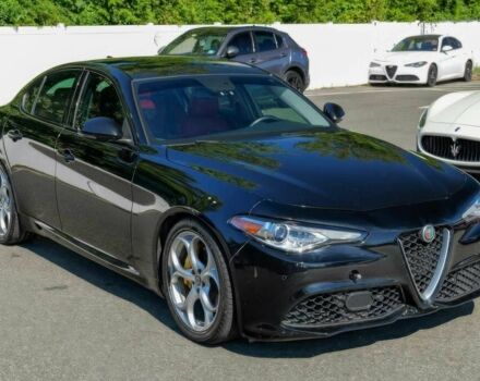Черный Альфа Giulia, объемом двигателя 2 л и пробегом 40 тыс. км за 13000 $, фото 8 на Automoto.ua