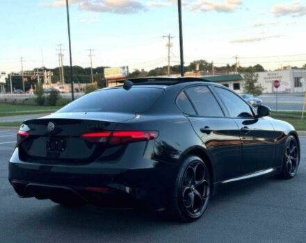 Черный Альфа Giulia, объемом двигателя 2 л и пробегом 89 тыс. км за 6300 $, фото 4 на Automoto.ua