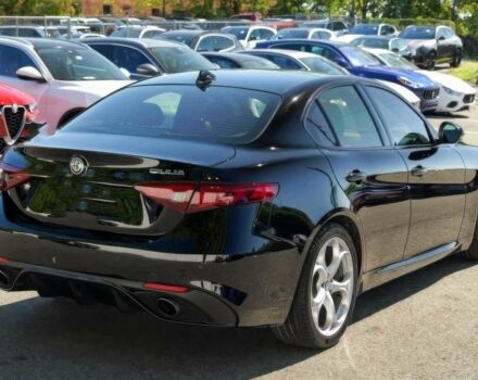 Черный Альфа Giulia, объемом двигателя 2 л и пробегом 40 тыс. км за 13000 $, фото 6 на Automoto.ua
