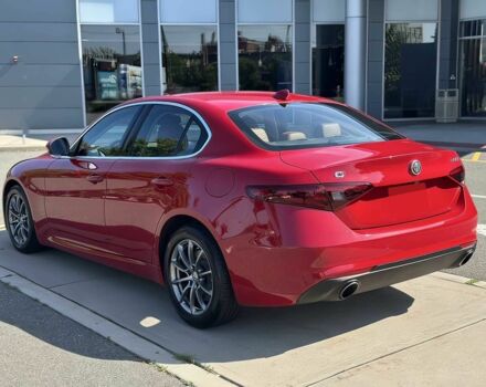 Красный Альфа Giulia, объемом двигателя 2 л и пробегом 39 тыс. км за 10000 $, фото 6 на Automoto.ua